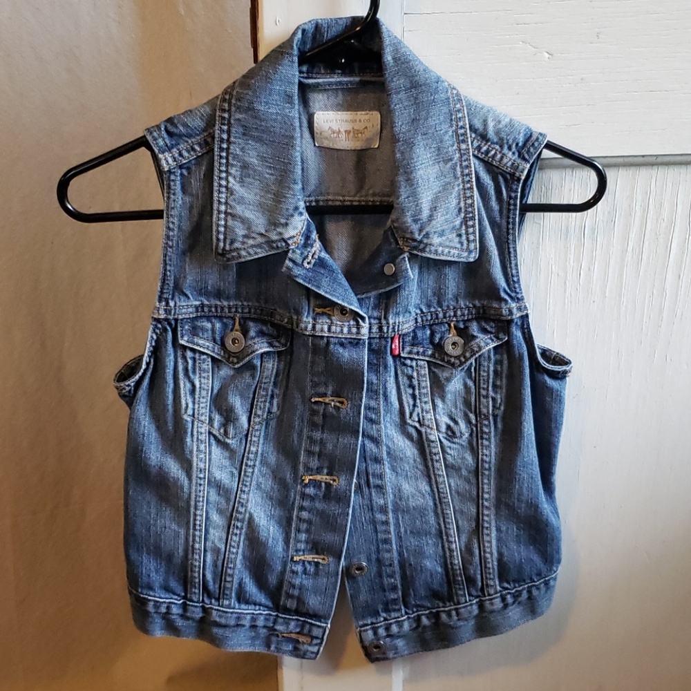 Levi's vest
